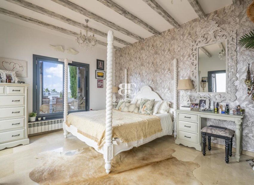 Wiederverkauf - Villa -
El Valle Golf Resort