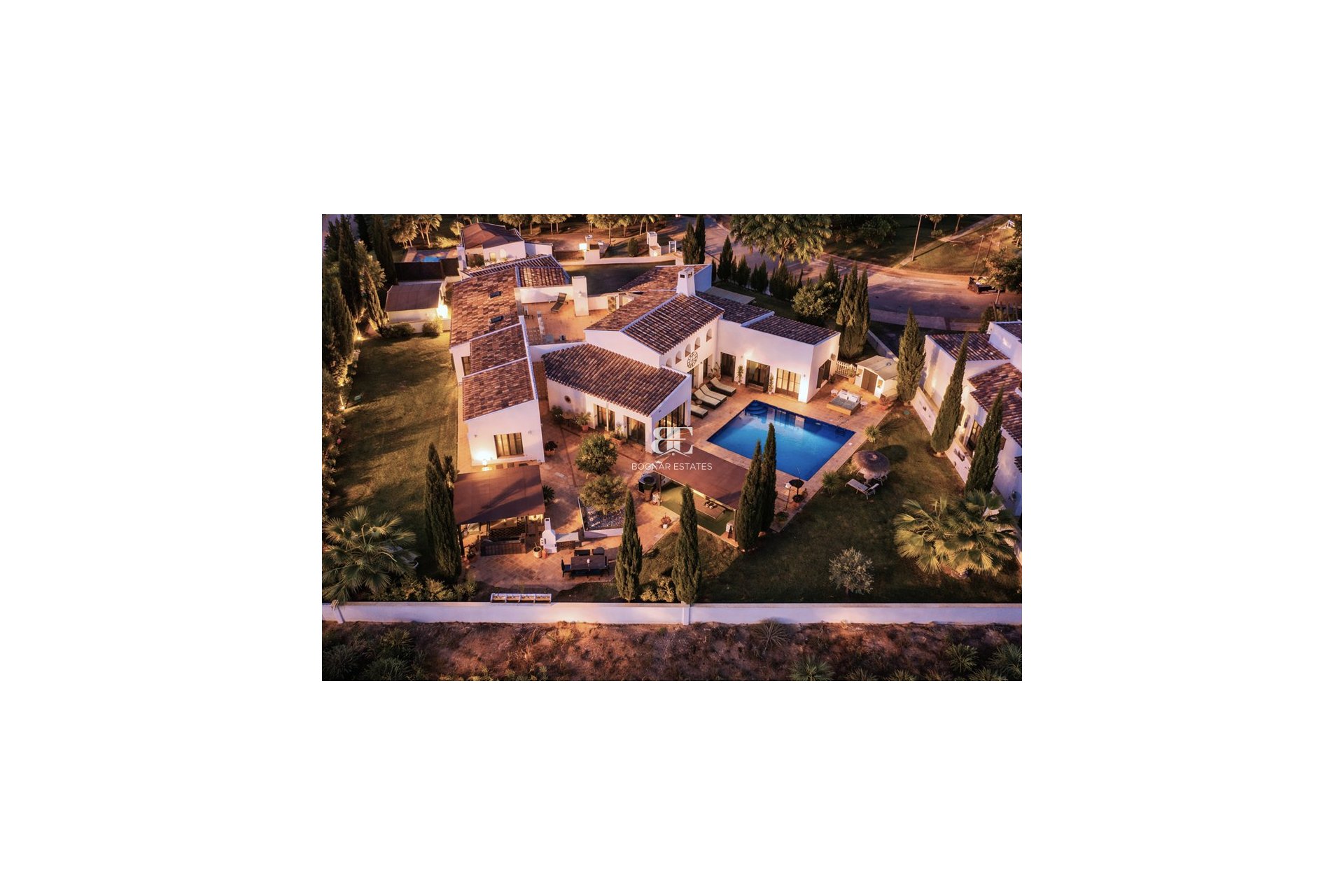 Wiederverkauf - Villa -
El Valle Golf Resort