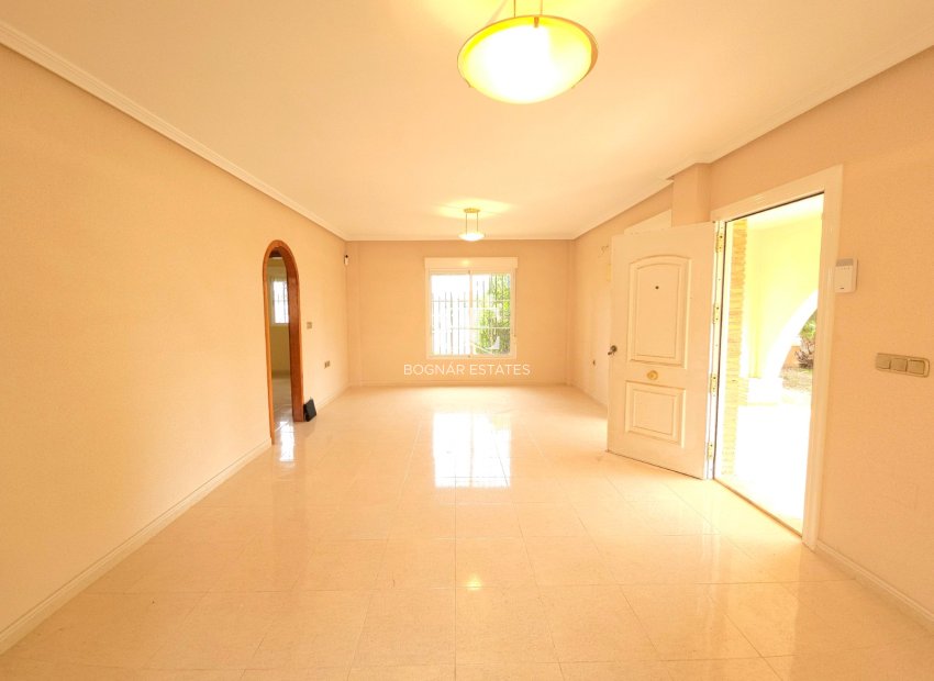 Wiederverkauf - Villa -
Elche - La Marina