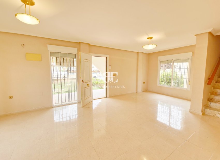 Wiederverkauf - Villa -
Elche - La Marina