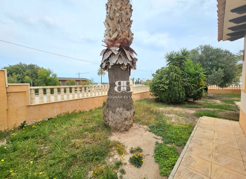 Wiederverkauf - Villa -
Elche - La Marina