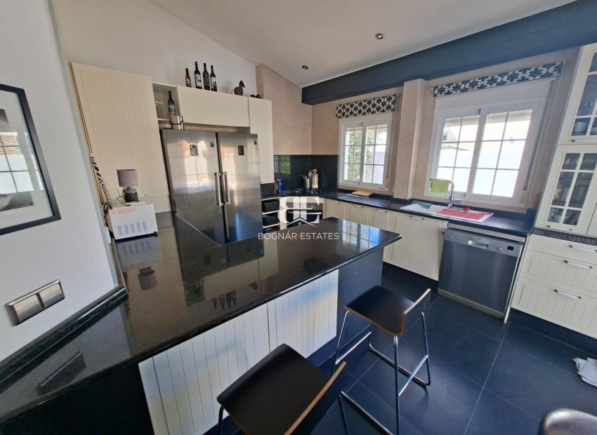 Wiederverkauf - Villa -
Fortuna - Urbanizacion Las Kalendas