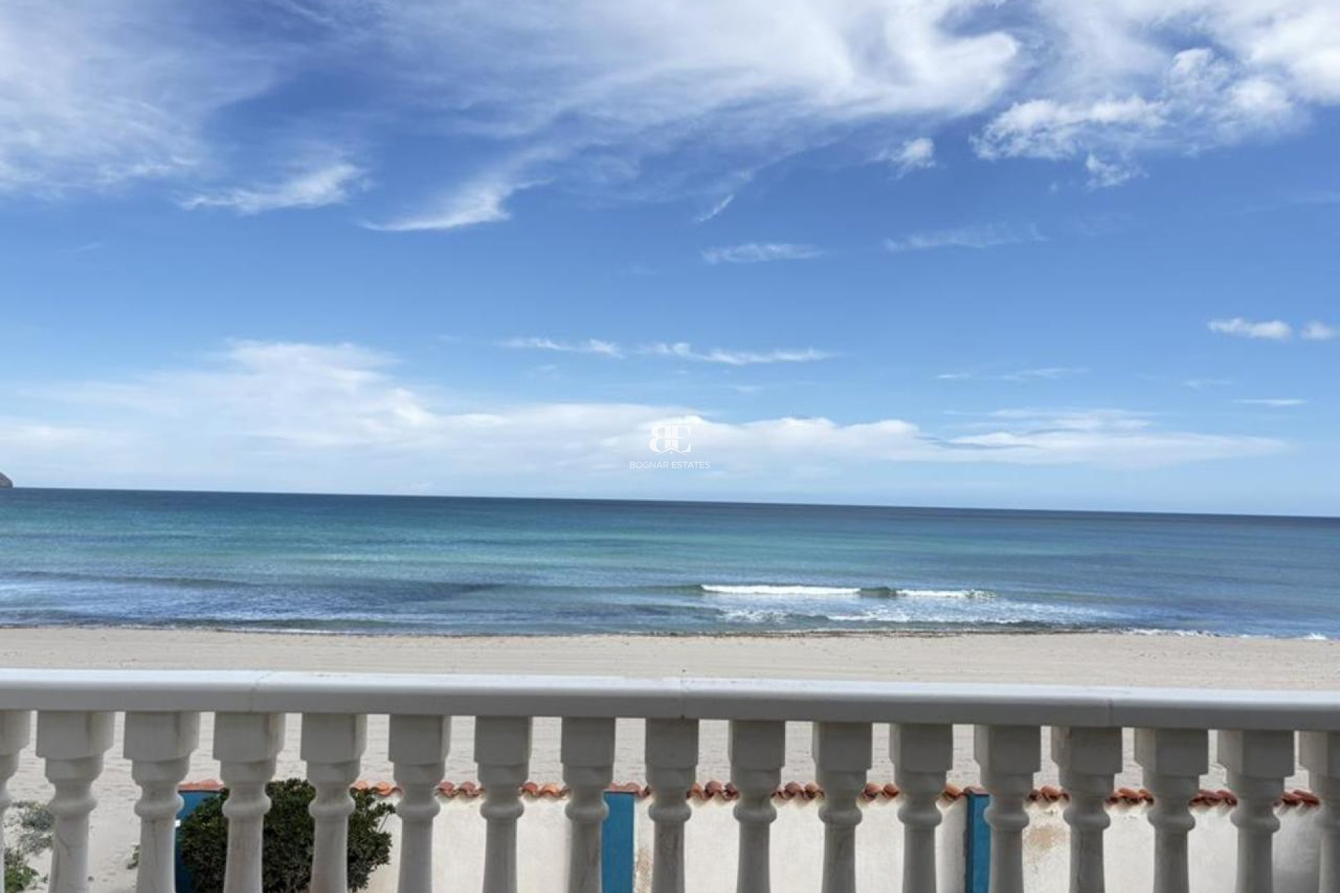 Wiederverkauf - Villa -
La Manga del Mar Menor - Mar Menor