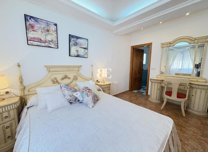 Wiederverkauf - Villa -
La Manga del Mar Menor - Mar Menor