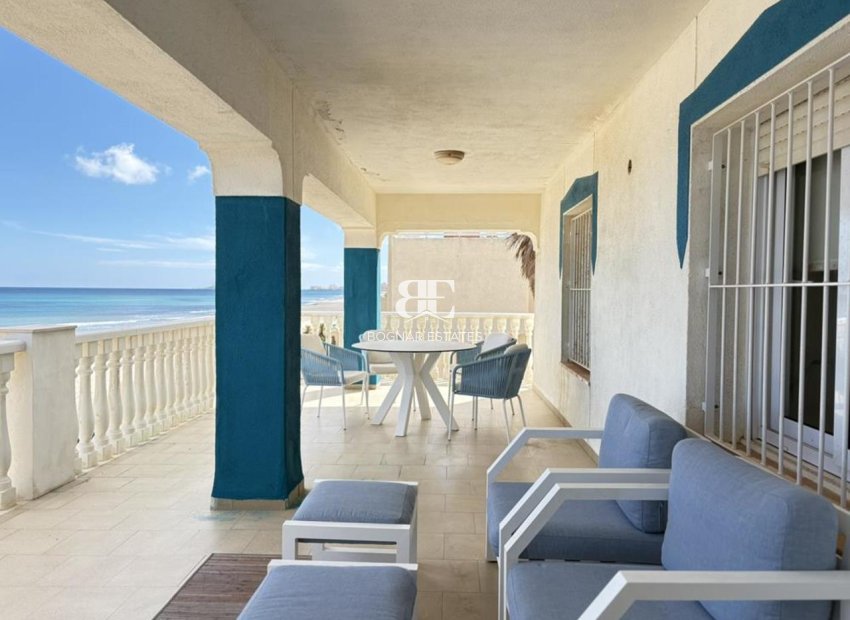 Wiederverkauf - Villa -
La Manga del Mar Menor - Mar Menor