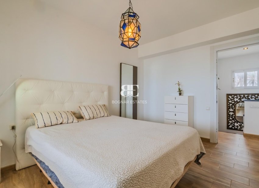 Wiederverkauf - Villa -
La Manga del Mar Menor - Playa del Estacio