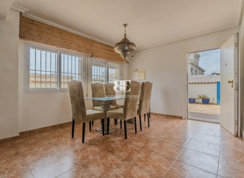 Wiederverkauf - Villa -
La Manga del Mar Menor - Playa del Estacio