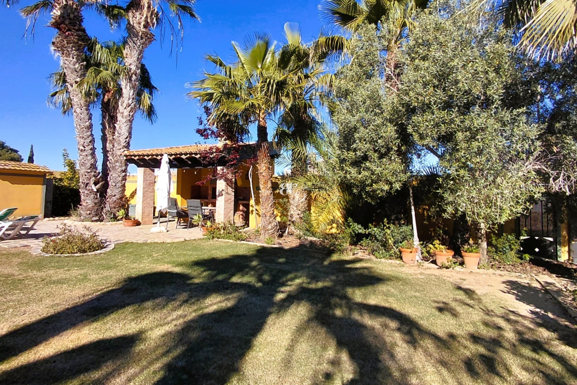 Wiederverkauf - Villa -
La Marina