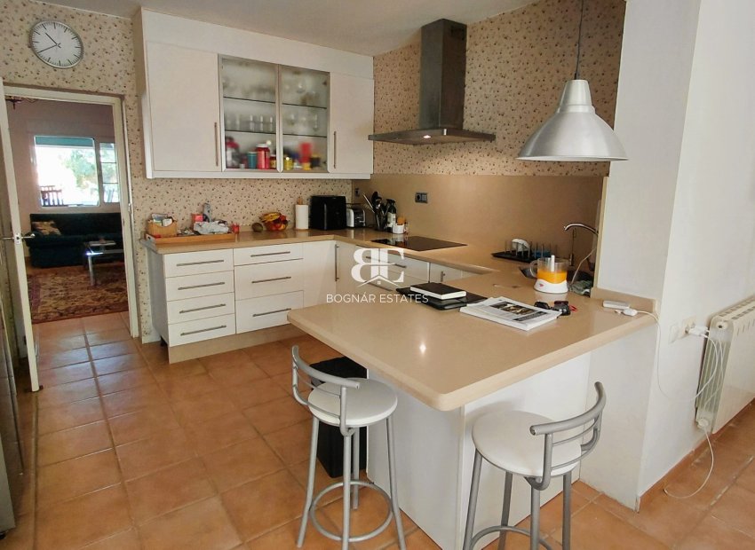 Wiederverkauf - Villa -
La Marina