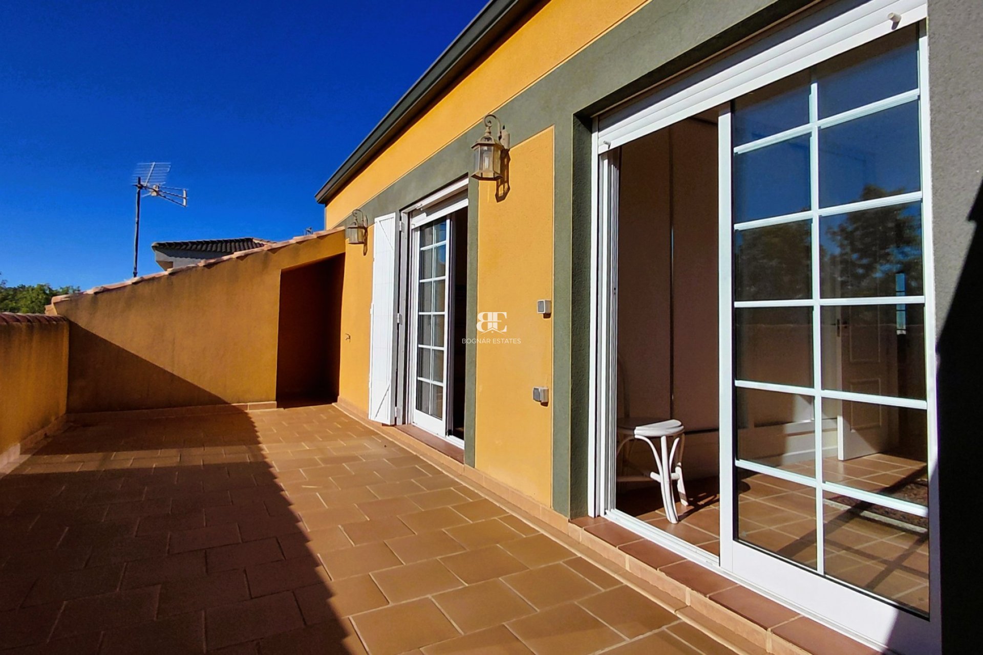 Wiederverkauf - Villa -
La Marina