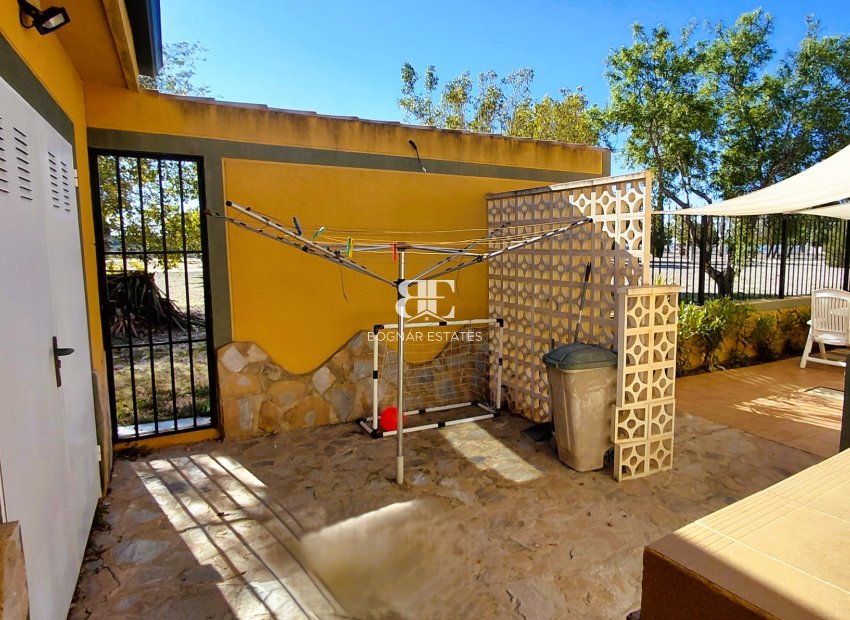 Wiederverkauf - Villa -
La Marina