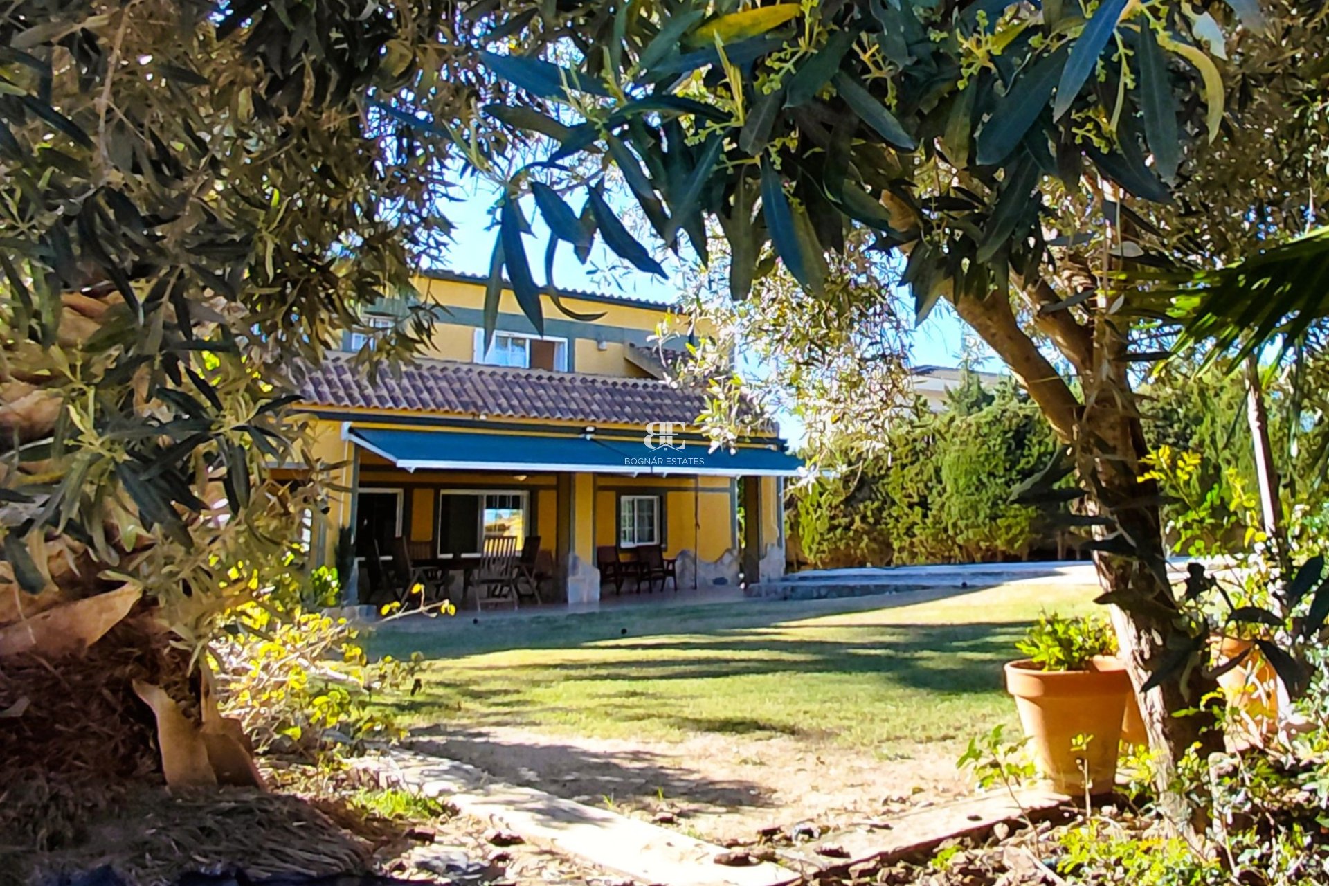 Wiederverkauf - Villa -
La Marina