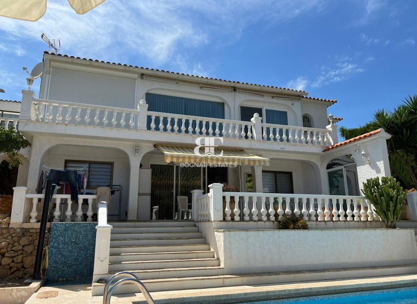 Wiederverkauf - Villa -
La Nucía - Monte Bello