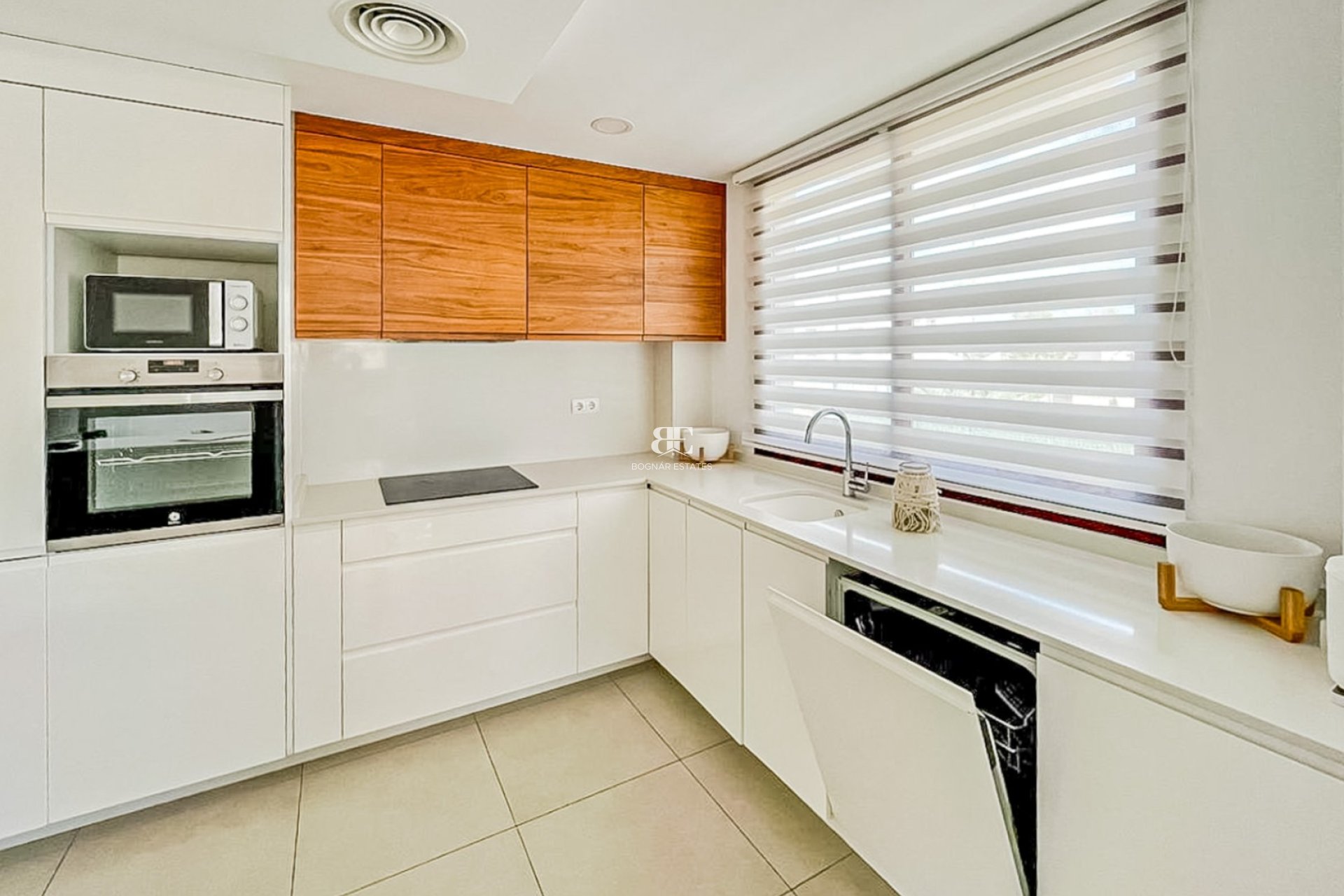 Wiederverkauf - Villa -
La Nucía - Montebello