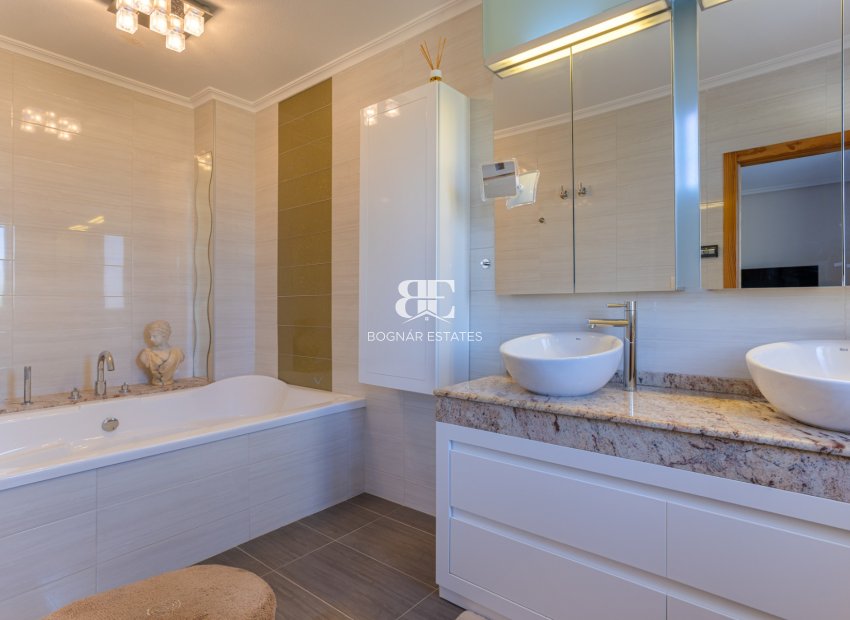 Wiederverkauf - Villa -
La Zarza - La Zarza Murcia