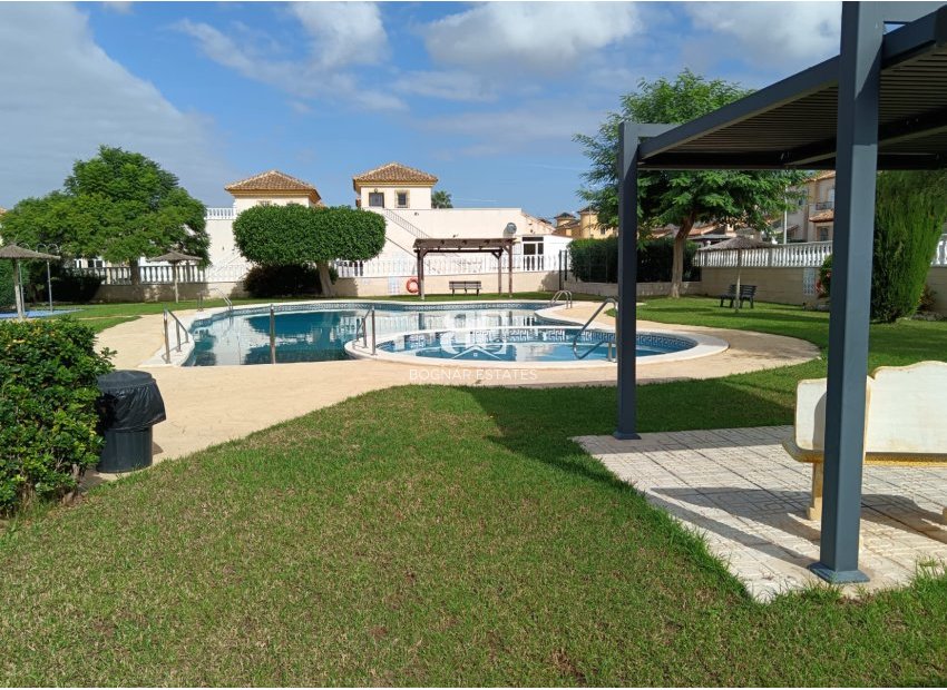 Wiederverkauf - Villa -
Lo Crispin