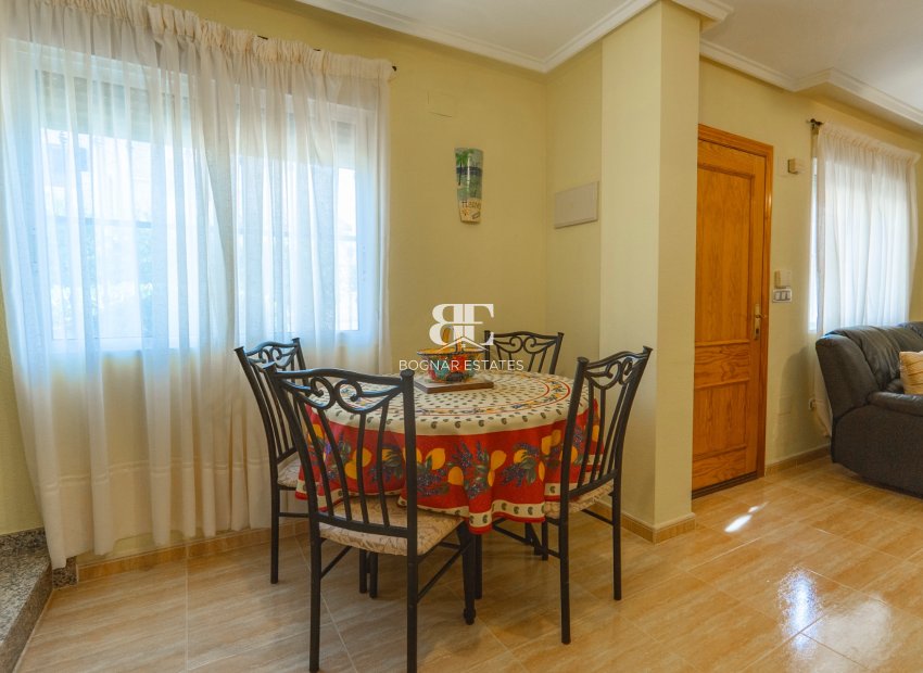 Wiederverkauf - Villa -
Lo Crispin