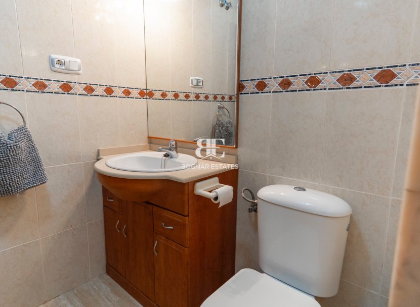 Wiederverkauf - Villa -
Lo Crispin