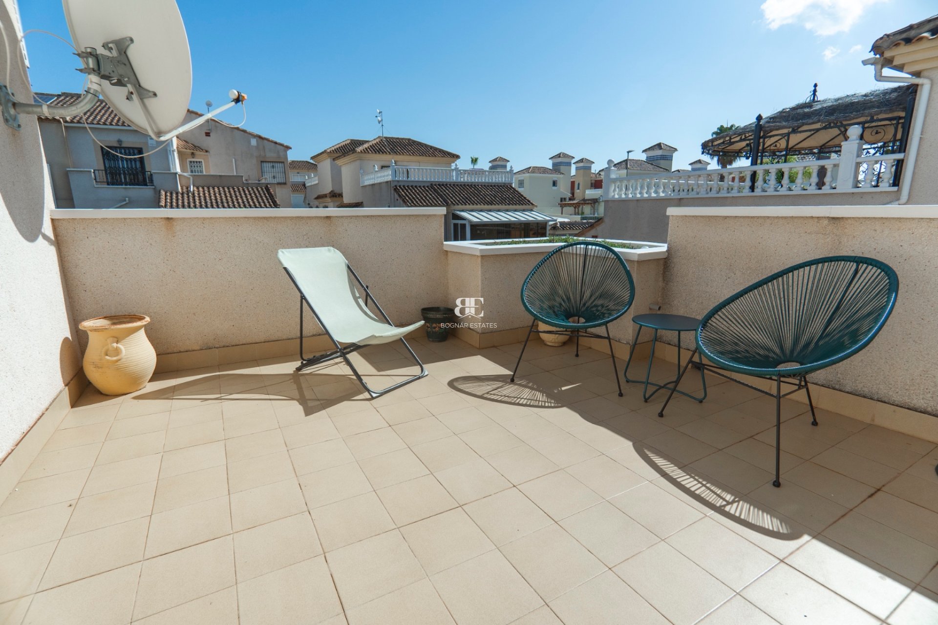 Wiederverkauf - Villa -
Lo Crispin