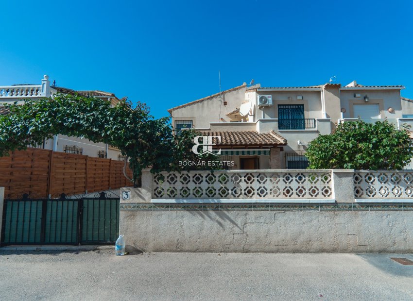 Wiederverkauf - Villa -
Lo Crispin