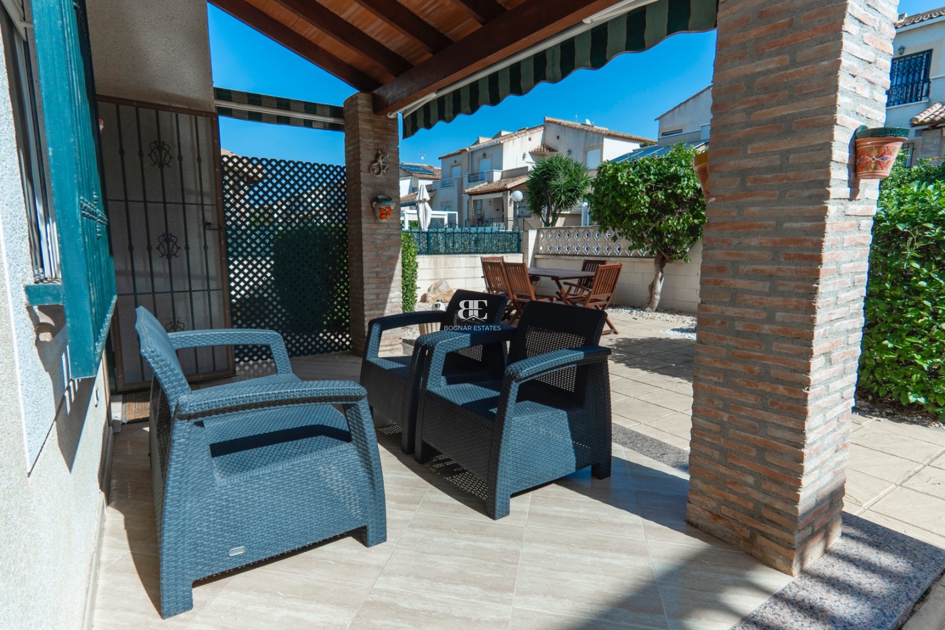 Wiederverkauf - Villa -
Lo Crispin