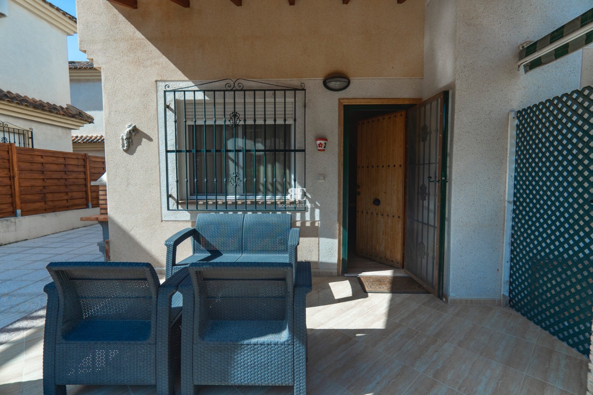 Wiederverkauf - Villa -
Lo Crispin