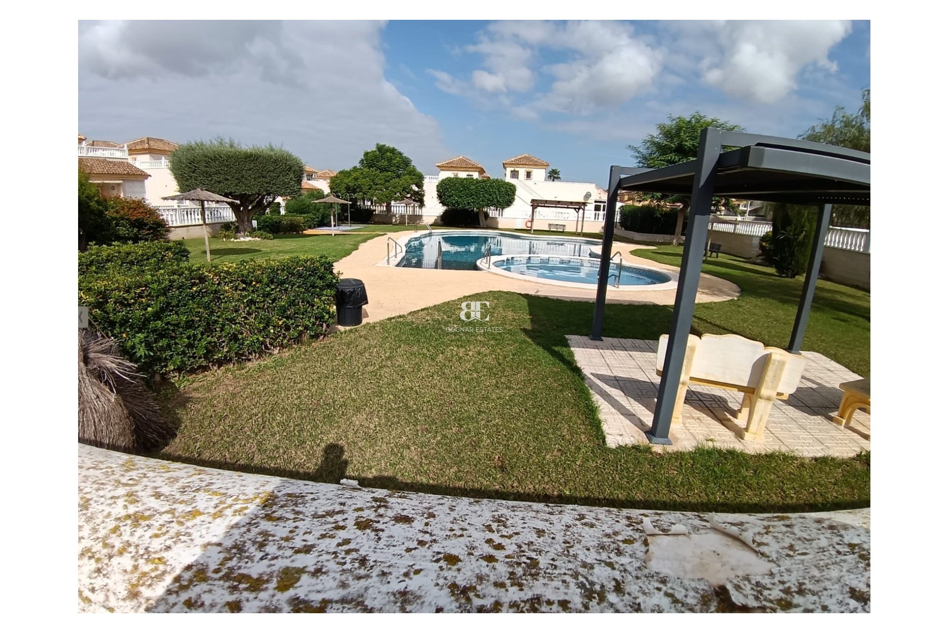 Wiederverkauf - Villa -
Lo Crispin