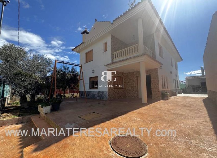 Wiederverkauf - Villa -
Los Alcazares - La Bahia Bella