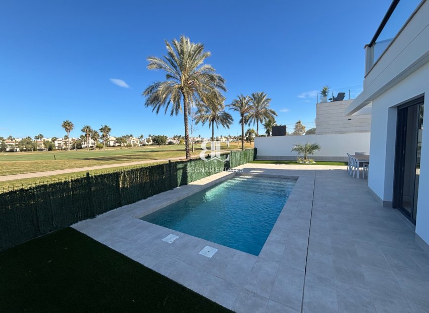 Wiederverkauf - Villa -
Los Alcazares - Roda Golf Resort