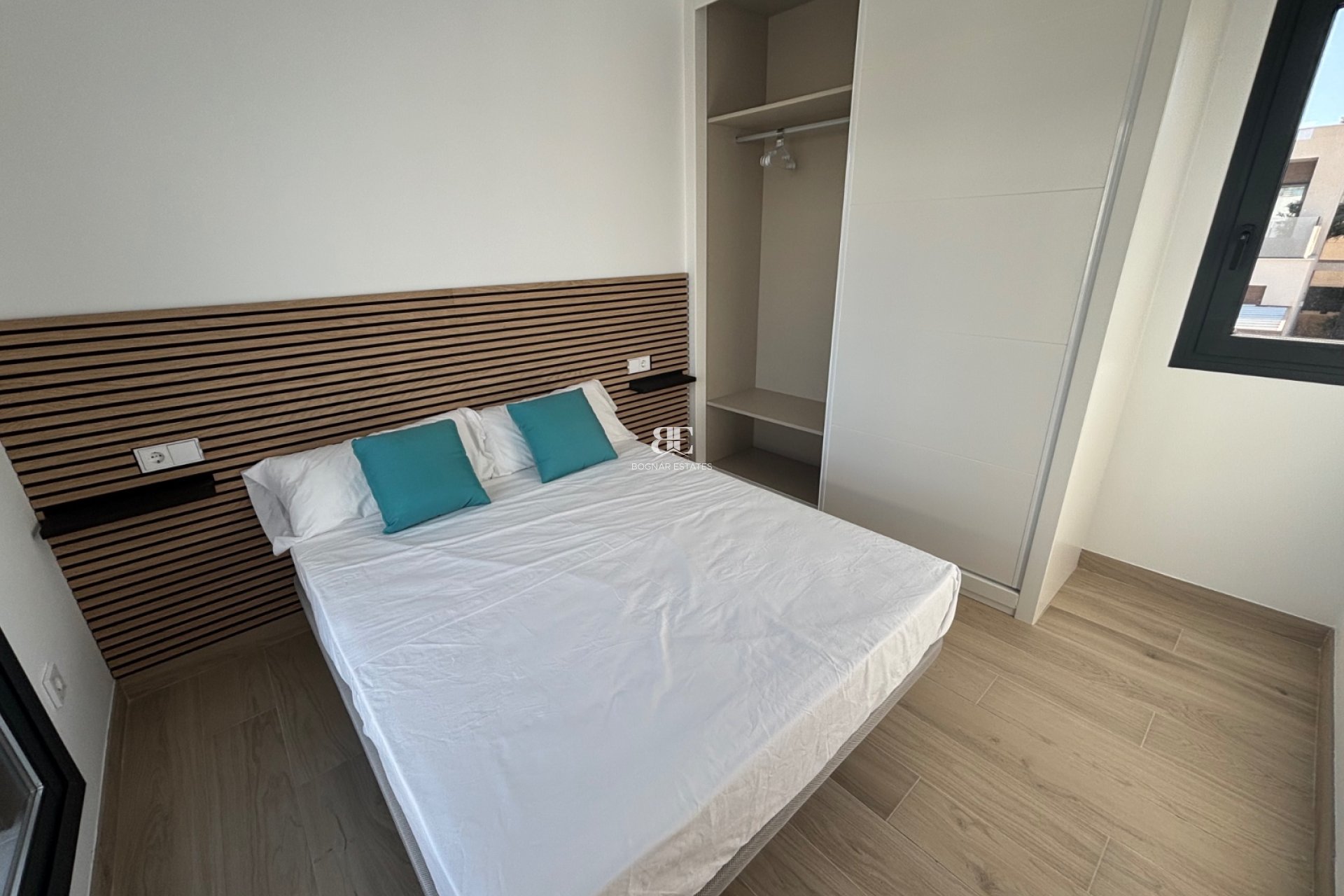 Wiederverkauf - Villa -
Los Alcazares - Roda Golf Resort