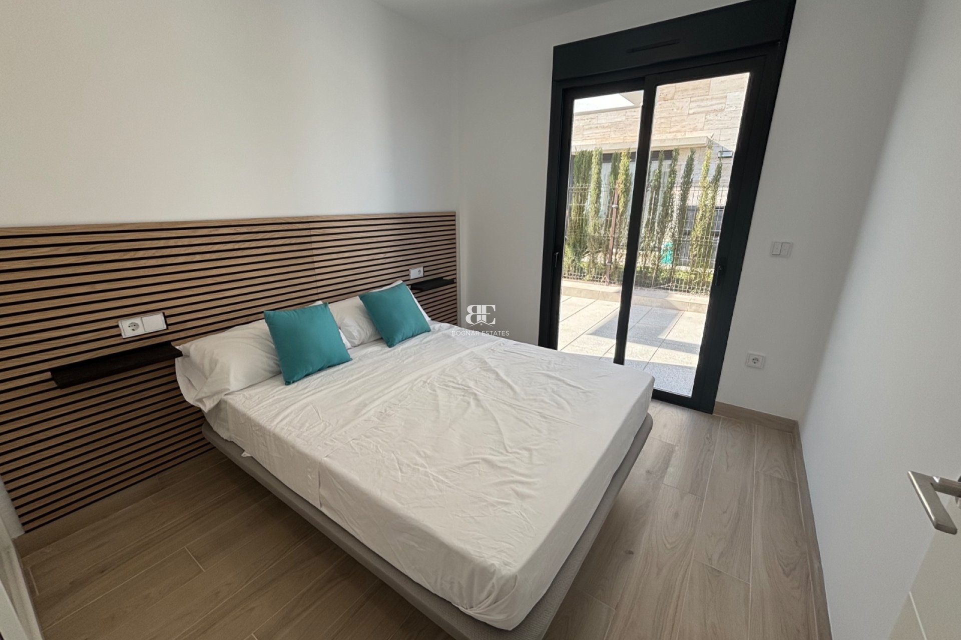 Wiederverkauf - Villa -
Los Alcazares - Roda Golf Resort