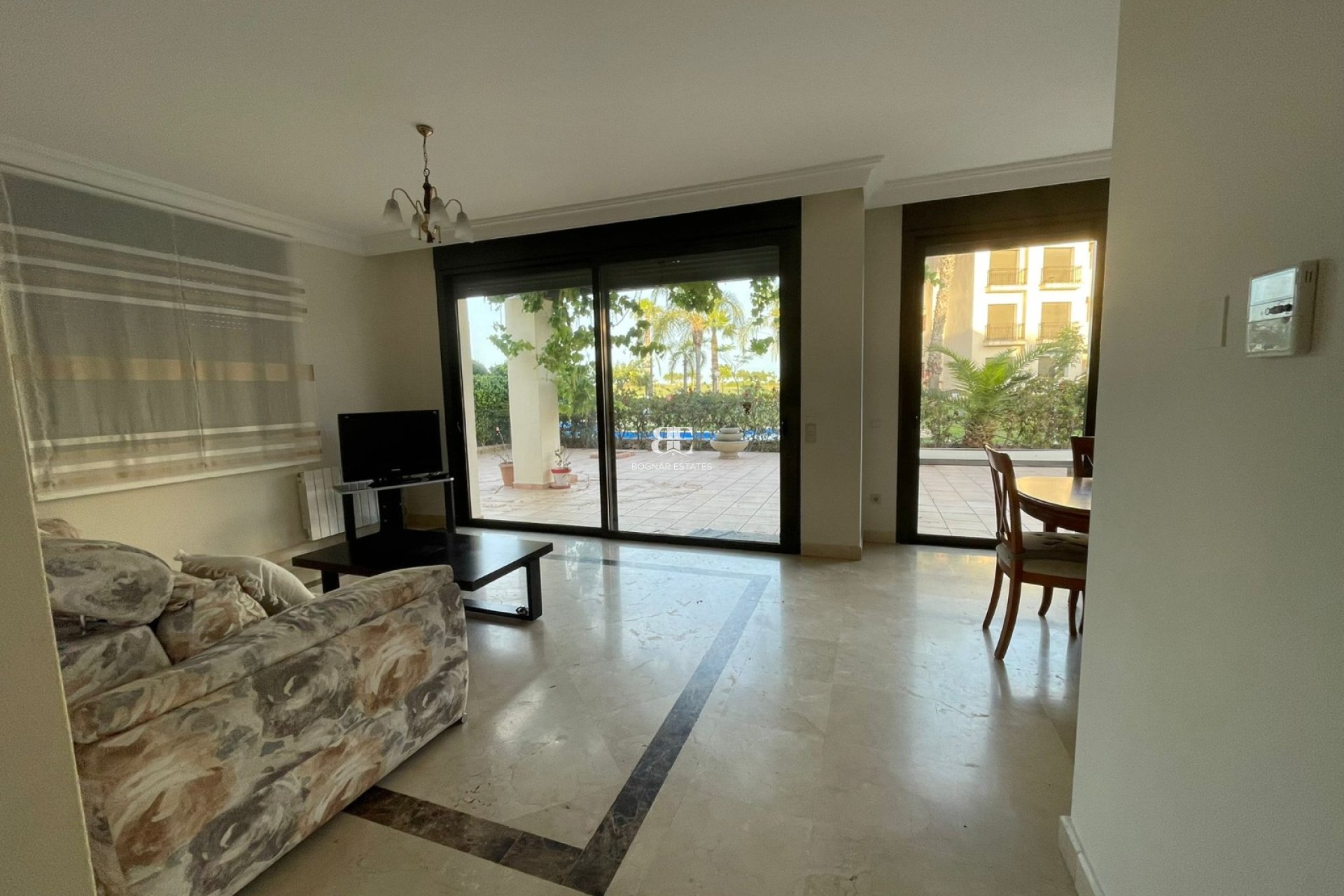 Wiederverkauf - Villa -
Los Alcazares - Roda
