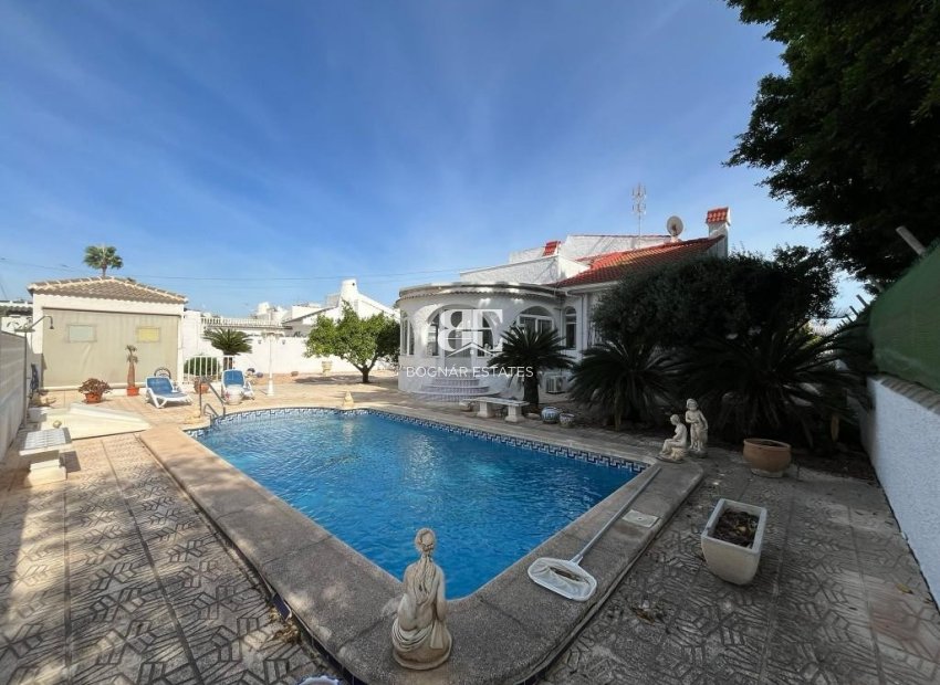 Wiederverkauf - Villa -
Los Alcazares