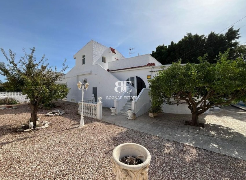 Wiederverkauf - Villa -
Los Alcazares