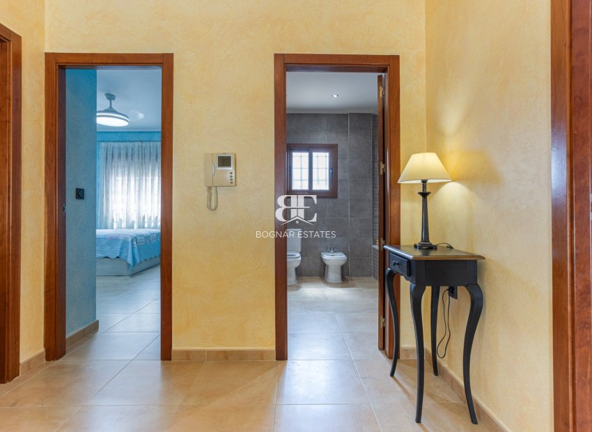 Wiederverkauf - Villa -
Los Montesinos - La Herrada