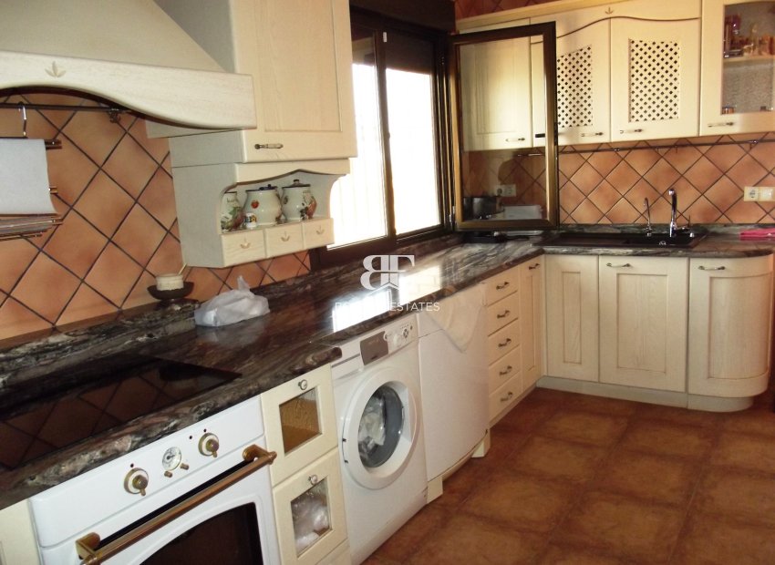 Wiederverkauf - Villa -
Los Montesinos - La Herrada