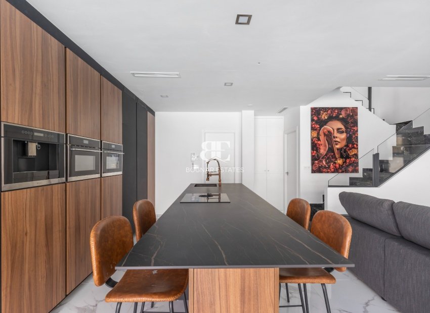 Wiederverkauf - Villa -
Los Montesinos - La Herrada