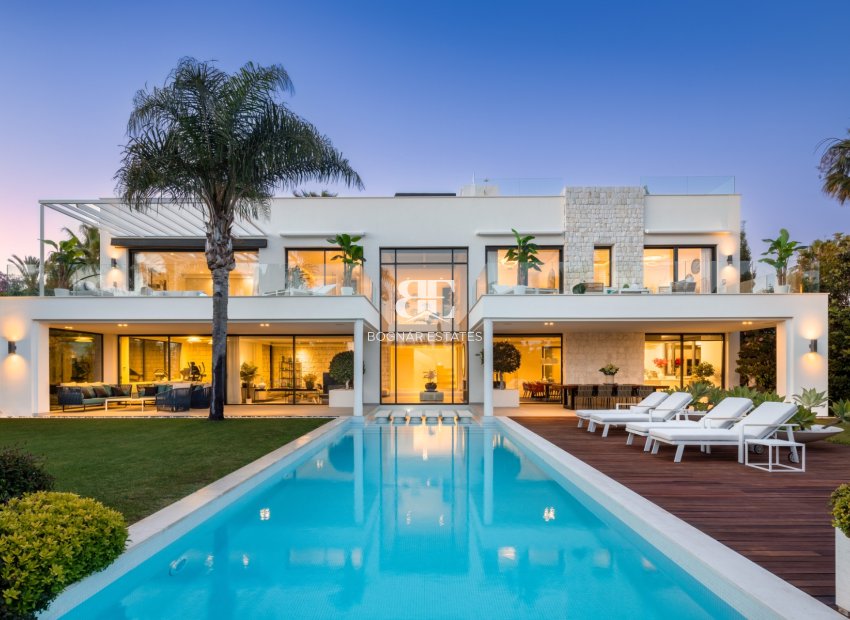 Wiederverkauf - Villa -
Marbella - East Marbella