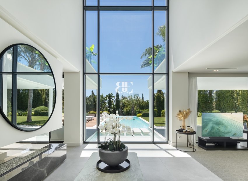 Wiederverkauf - Villa -
Marbella - East Marbella