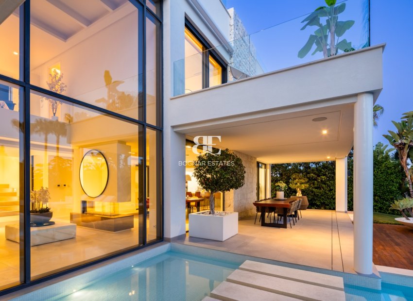Wiederverkauf - Villa -
Marbella - East Marbella