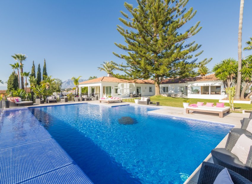 Wiederverkauf - Villa -
Marbella - Elviria