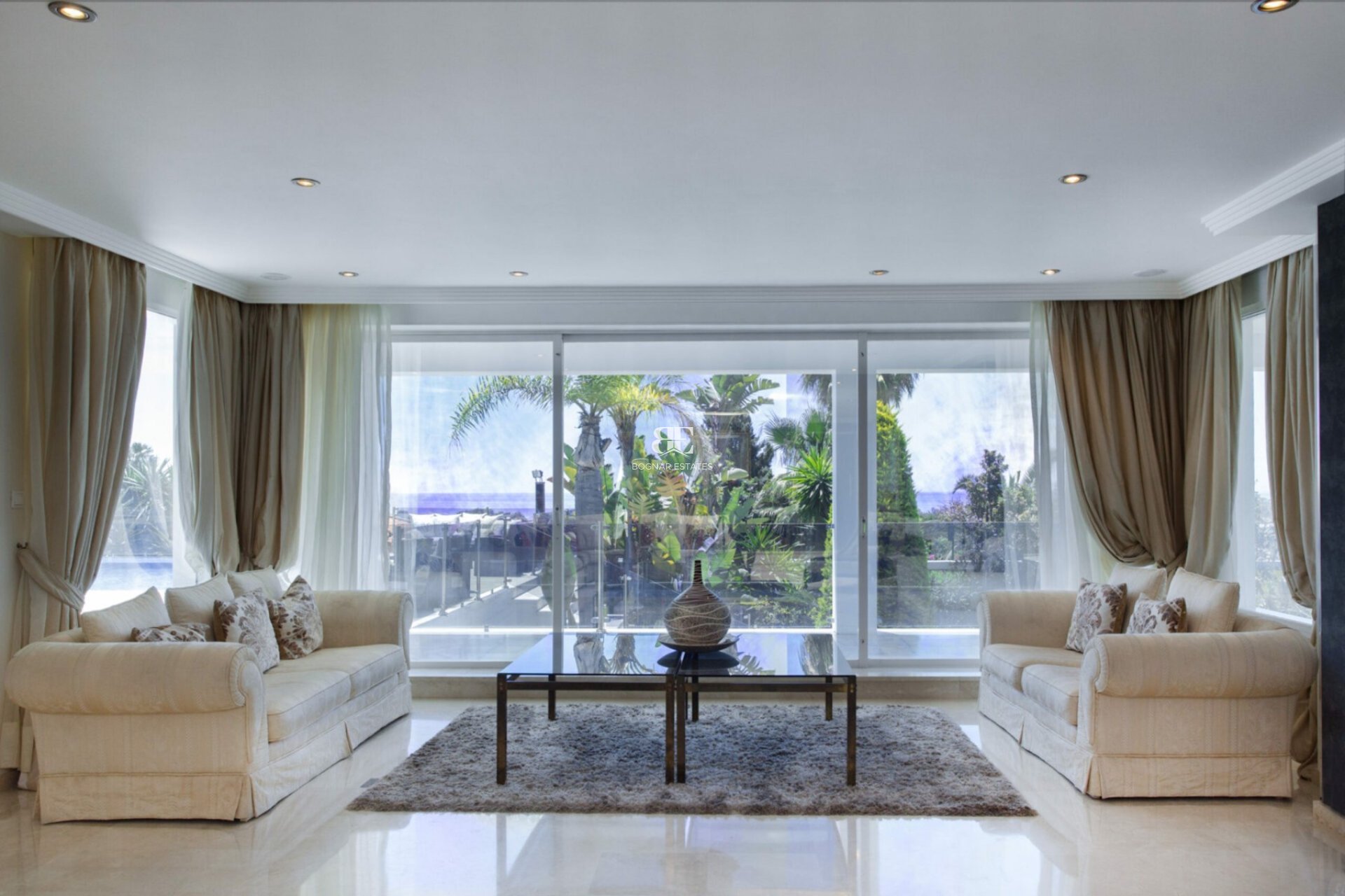Wiederverkauf - Villa -
Marbella - Elviria