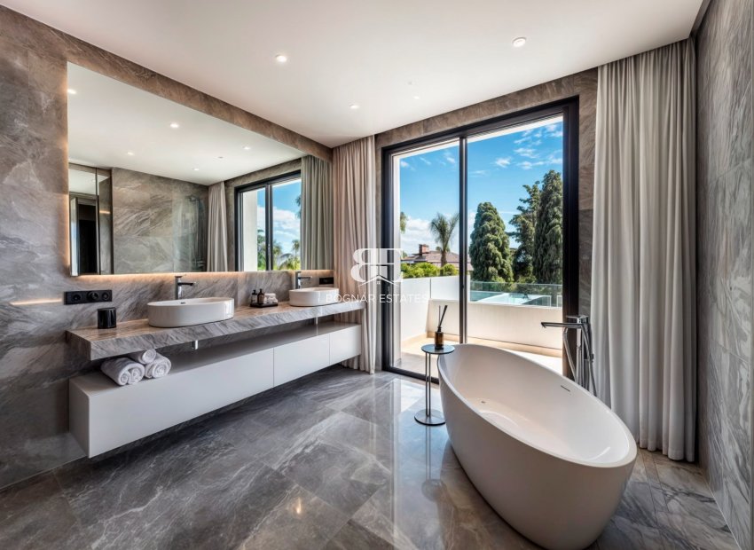 Wiederverkauf - Villa -
Marbella - Golden Mile