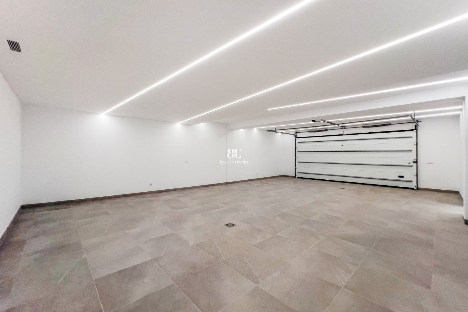 Wiederverkauf - Villa -
Marbella - Golden Mile