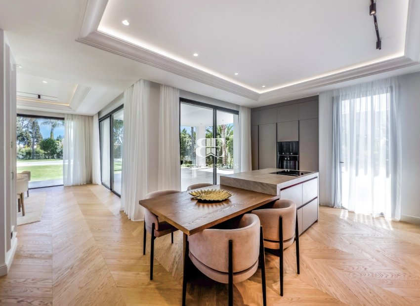 Wiederverkauf - Villa -
Marbella - Golden Mile