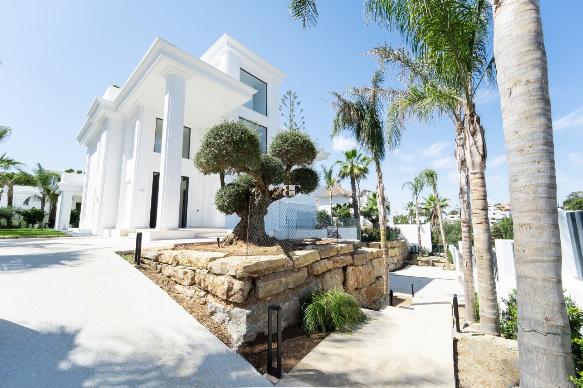 Wiederverkauf - Villa -
Marbella - Golden Mile