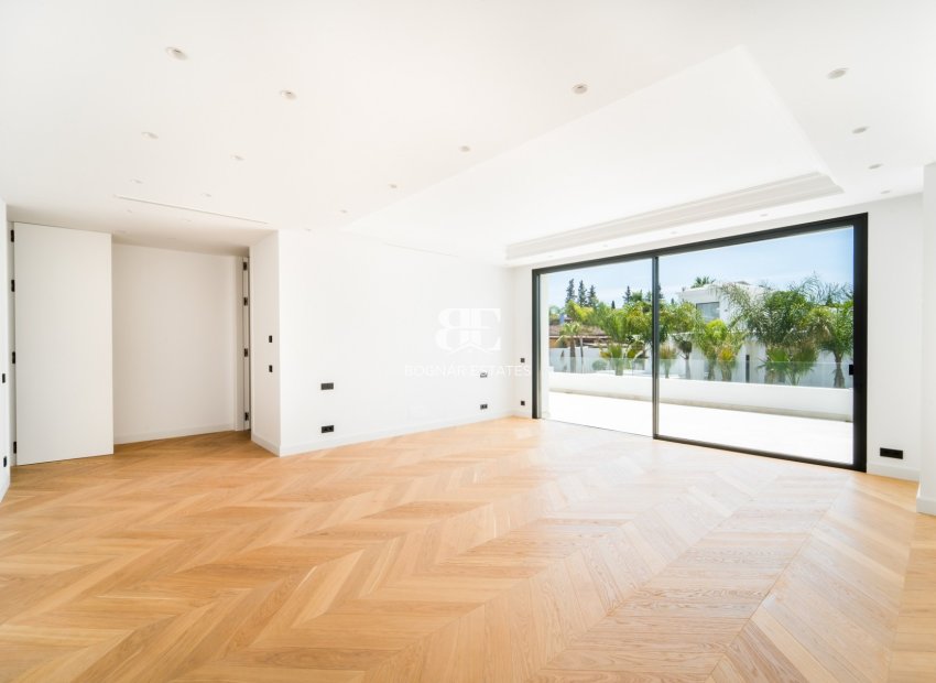 Wiederverkauf - Villa -
Marbella - Golden Mile