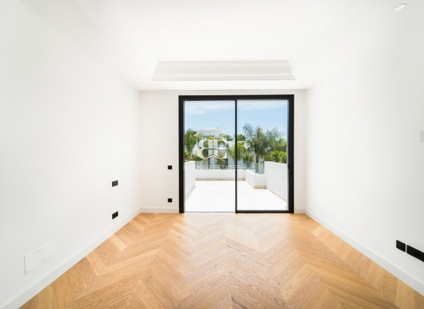 Wiederverkauf - Villa -
Marbella - Golden Mile