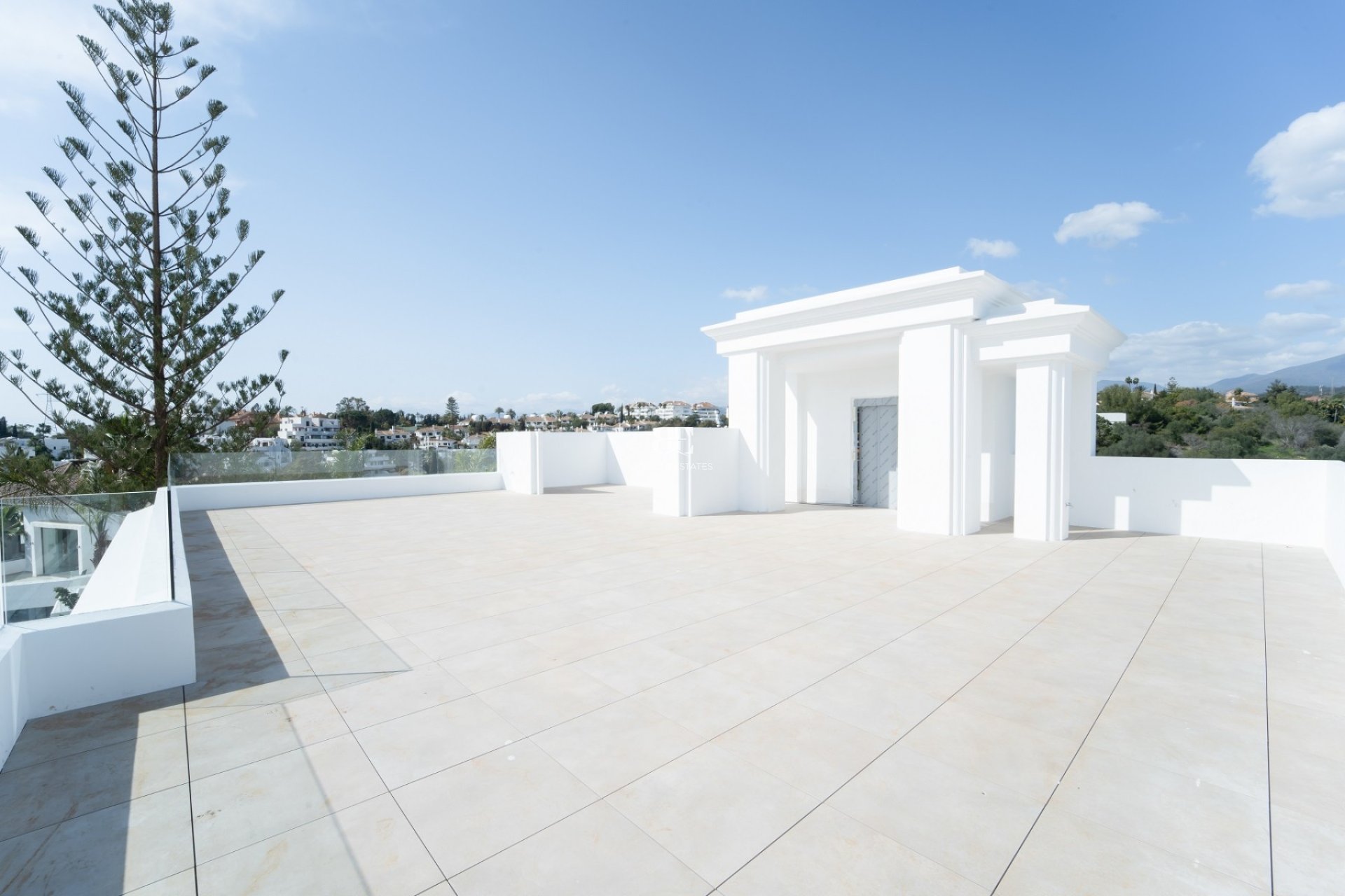 Wiederverkauf - Villa -
Marbella - Golden Mile
