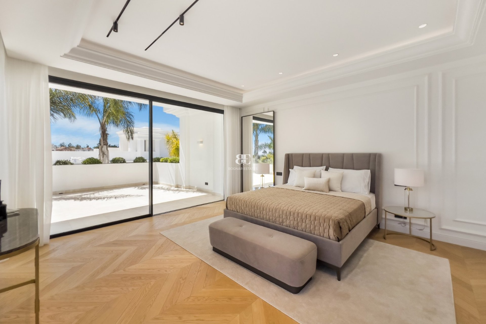 Wiederverkauf - Villa -
Marbella - Golden Mile